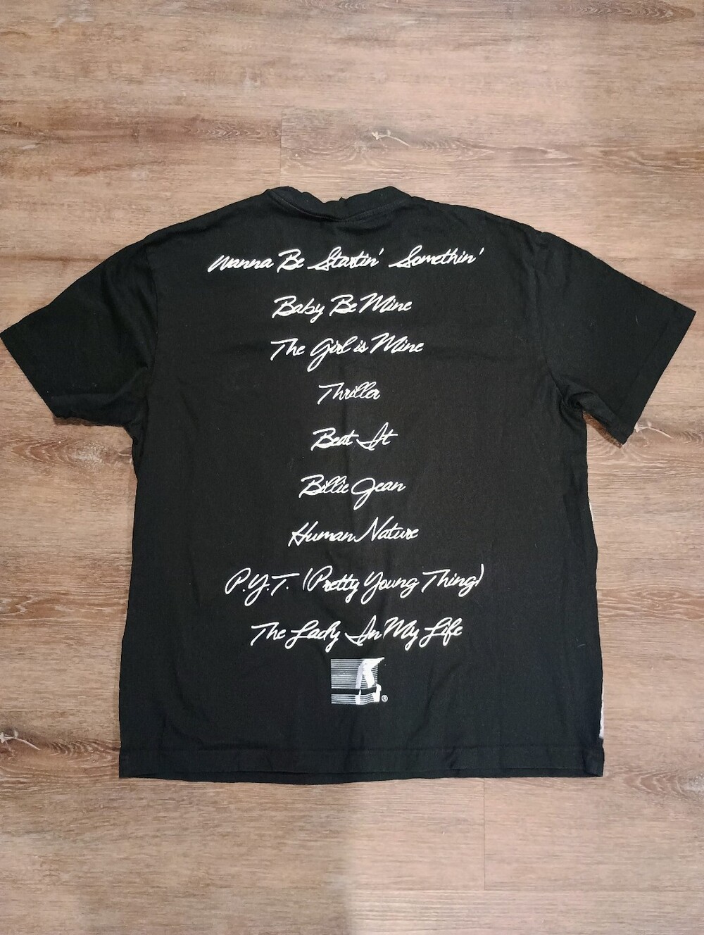 Michael Jackson Thriller Album Shoe Palace Graphic Tee - Picture 5 of 5